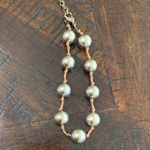 Elegant Gold Pearl Bracelet